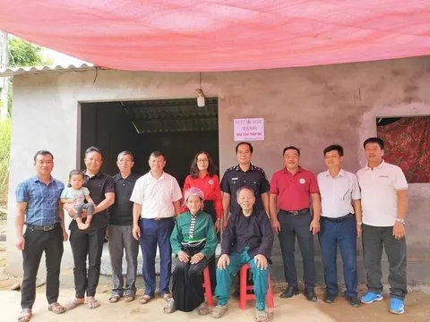 Lào Cai: Bàn giao Nhà Chữ thập đỏ cho hộ có hoàn cảnh khó khăn