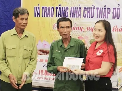 Hải Dương: Trao nhà "chữ thập đỏ" cho hộ nghèo ở xã Cao Thắng