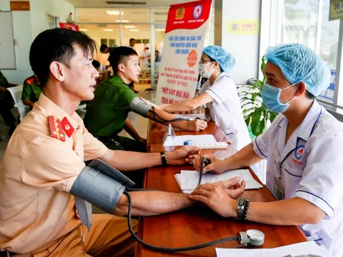 Tuổi trẻ Công an TP Cần Thơ hiến máu tình nguyện