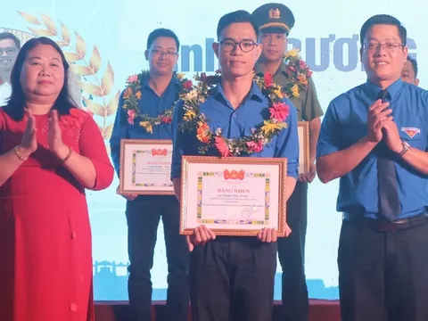 Thừa Thiên Huế tôn vinh 16 thanh niên hiến máu tình nguyện tiêu biểu