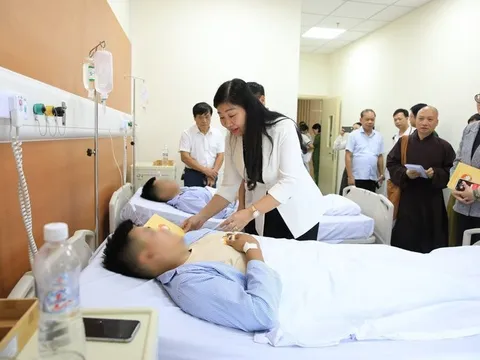 Ủy ban Mặt trận Tổ quốc Việt Nam thành phố Hà Nội thăm hỏi, hỗ trợ các nạn nhân vụ cháy tại quận Thanh Xuân