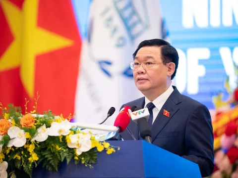 Chủ tịch Quốc hội: Tuổi trẻ gánh vác trách nhiệm lịch sử