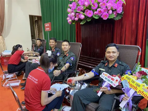 Sôi nổi Ngày hội hiến máu “Công an tỉnh Lào Cai – Giọt máu nghĩa tình”