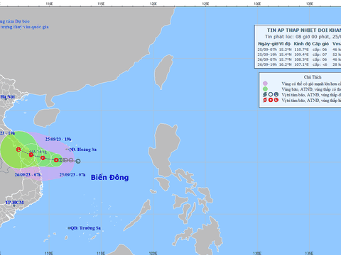 Áp thấp nhiệt đới đang tiến vào đất liền, cách Quảng Ngãi khoảng 210km