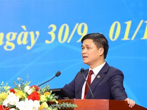Ông Ngọ Duy Hiểu tái đắc cử Chủ tịch Công đoàn viên chức Việt Nam