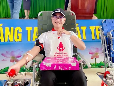 Dành cả thanh xuân vận động hiến máu, tạo ‘ngân hàng sữa mẹ’