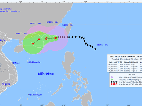 Bão số 4 đang ở khu vực Bắc Biển Đông, gió giật cấp 15
