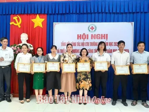 Công tác Chữ thập đỏ trường học thành phố Tây Ninh ngày càng được nâng cao