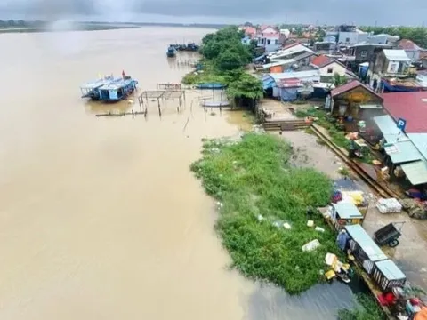 Từ đêm 17/10, mưa lớn ở các tỉnh miền trung có khả năng gia tăng