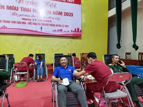 Ngày hội hiến máu trên quê hương Đại tướng Võ Nguyên Giáp