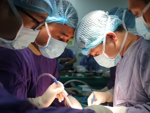 8 cuộc đời được hồi sinh từ tạng hiến của 2 người chết não