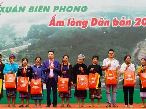 Quảng Bình dành 37 tỷ đồng tặng quà Tết cho gia đình chính sách, hộ nghèo