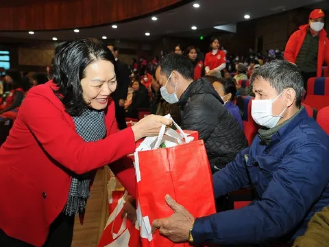 "Tết Nhân ái" tại Hải Dương: Hỗ trợ quà Tết cho người nghèo, công nhân lao động khó khăn