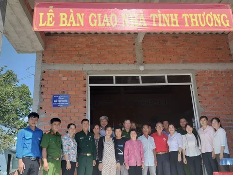 Mái ấm mùa Xuân