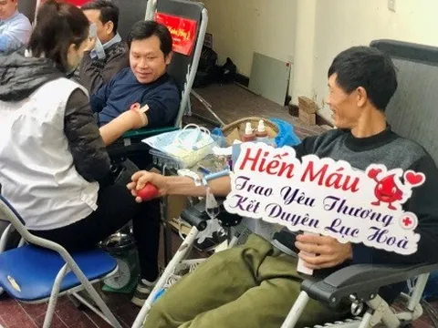Hà Nam: Trên 300 người lao động tham gia hiến máu tình nguyện