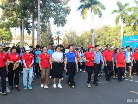 Đắk Lắk: Lễ phát động hưởng ứng chiến dịch “Triệu bước chân nhân ái”