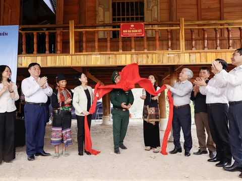 9 tháng thần tốc xóa 5.000 nhà tạm, nhà dột nát