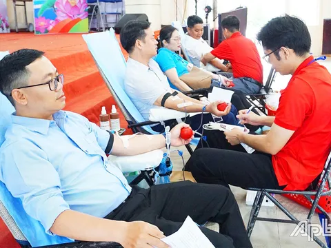 Tiếp nhận 150 đơn vị máu từ chương trình hiến máu tình nguyện