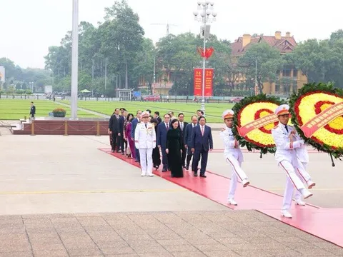 Lãnh đạo Đảng, Nhà nước vào Lăng viếng Chủ tịch Hồ Chí Minh