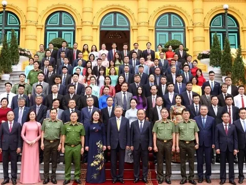 Chủ tịch nước Tô Lâm gặp mặt cán bộ, công chức, viên chức Văn phòng Chủ tịch nước