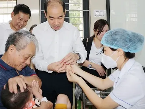 Gần 382 nghìn trẻ em trên địa bàn Hà Nội được uống bổ sung vitamin A