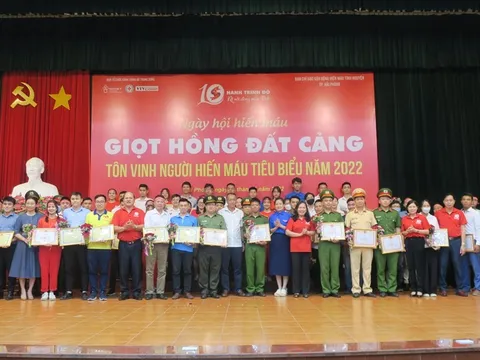 Tiếp nhận trên 500 đơn vị máu tại Ngày hội “Giọt hồng Đất Cảng”