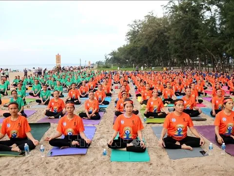 Ngày quốc tế Yoga lần thứ 8: “Yoga cho hài hoà và an lạc”