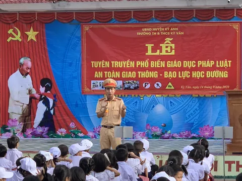 Trường TH&THCS Kỳ Văn: Từng bước nâng cao chất lượng giáo dục toàn diện