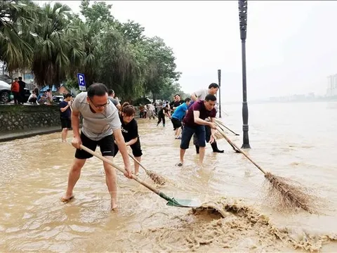 Mưa, bão bất thường và kéo dài do hiện tượng La Nina
