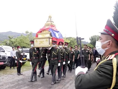 Hồi hương hài cốt quân tình nguyện Việt Nam hy sinh tại Bắc Lào