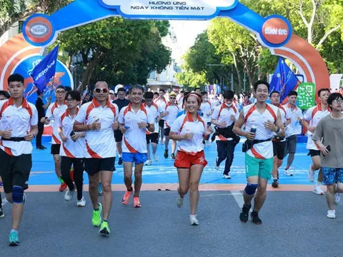 Giải chạy hưởng ứng Ngày không tiền mặt 2022