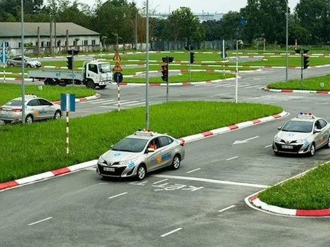 Sở GTVT Hà Nội  yêu cầu minh bạch học phí tại các cơ sở đào tạo lái xe ôtô