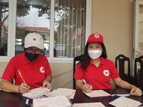 Sống đẹp giữa đời thường