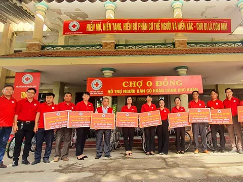 Hội Chữ thập đỏ tỉnh Bình Dương: Hỗ trợ 700 suất học bổng cho học sinh khó khăn trong dịp năm học mới