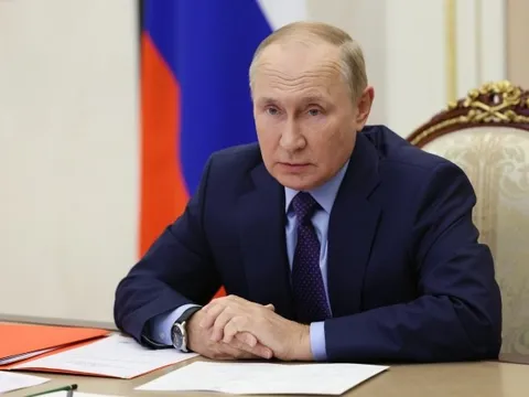 Ông Putin cảnh báo 'thảm họa' nhà máy hạt nhân Ukraine