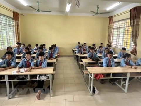 Vụ phản đối sáp nhập trường ở Nghệ An: Tất cả học sinh đã đến lớp