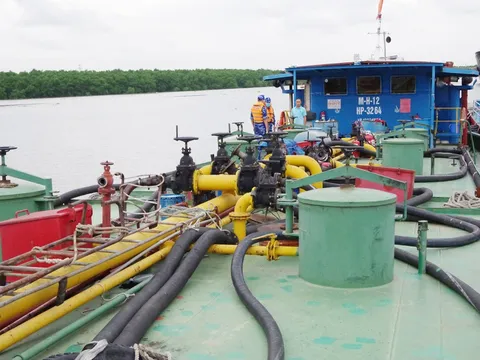 Phát hiện nhiều tàu chở dầu DO nhập lậu trái phép vào Việt Nam