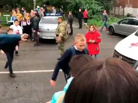 13 người thiệt mạng trong vụ xả súng trường học tại Nga