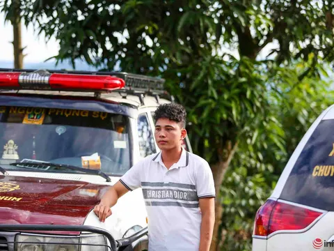 9X rong ruổi cùng hàng nghìn chuyến xe chở bệnh nhân nghèo về Hà Giang miễn phí