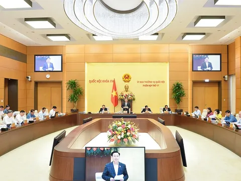 "Vấn đề cấp bách, chuẩn bị kỹ mới trình Quốc hội tại kỳ họp bất thường"