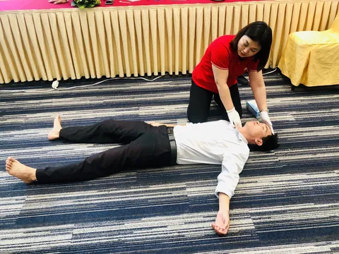 Hội Chữ thập đỏ tỉnh tỉnh Bình Định: Tập huấn sơ cấp cứu cho đội Ứng phó thảm họa và thiên tai tỉnh Bình Định