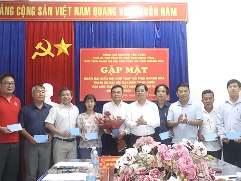Khánh Hòa: Chủ tịch UBND tỉnh gặp mặt chúc mừng Đoàn đại biểu tham dự Đại hội Hội Chữ thập đỏ Việt Nam lần thứ XI