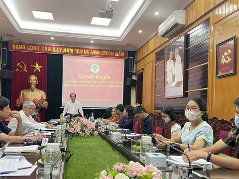 Chung tay chăm sóc người cao tuổi nghèo, hoàn cảnh khó khăn