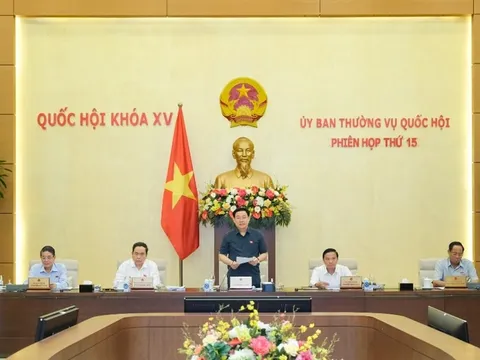 Khai mạc Phiên họp thứ 15 của Uỷ ban Thường vụ Quốc hội