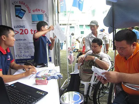 Việc làm cho người khuyết tật nhiều khó khăn