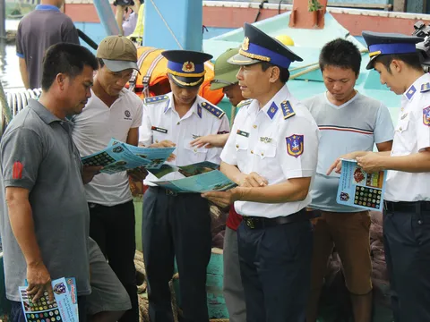Nghĩa vụ và trách nhiệm của cán bộ, chiến sỹ Cảnh sát biển Việt Nam