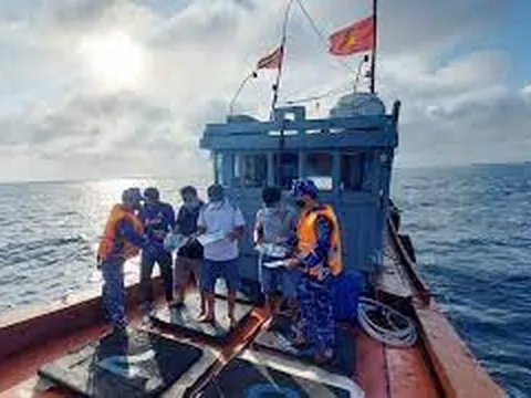 Luật Cảnh sát biển Việt Nam quy định các hành vi bị nghiêm cấm đối với cơ quan, tổ chức, cá nhân