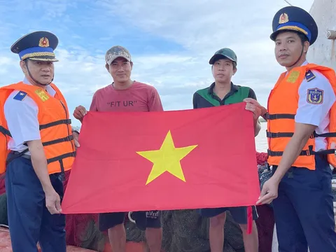 Cấp hiệu của Cảnh sát biển Việt Nam được quy định như thế nào?