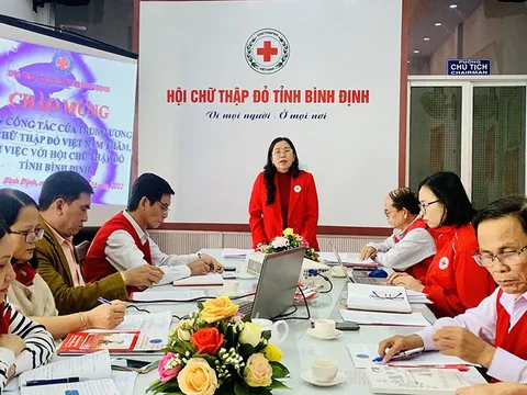 Trung ương Hội Chữ thập đỏ Việt Nam làm việc với Hội Chữ thập đỏ tỉnh Bình Định về thực hiện Phong trào “Tết Nhân ái” năm 2023