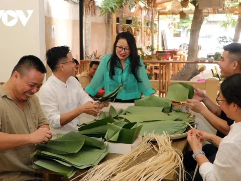 Ấm áp Tết cổ truyền của cộng đồng người Việt Nam tại Campuchia